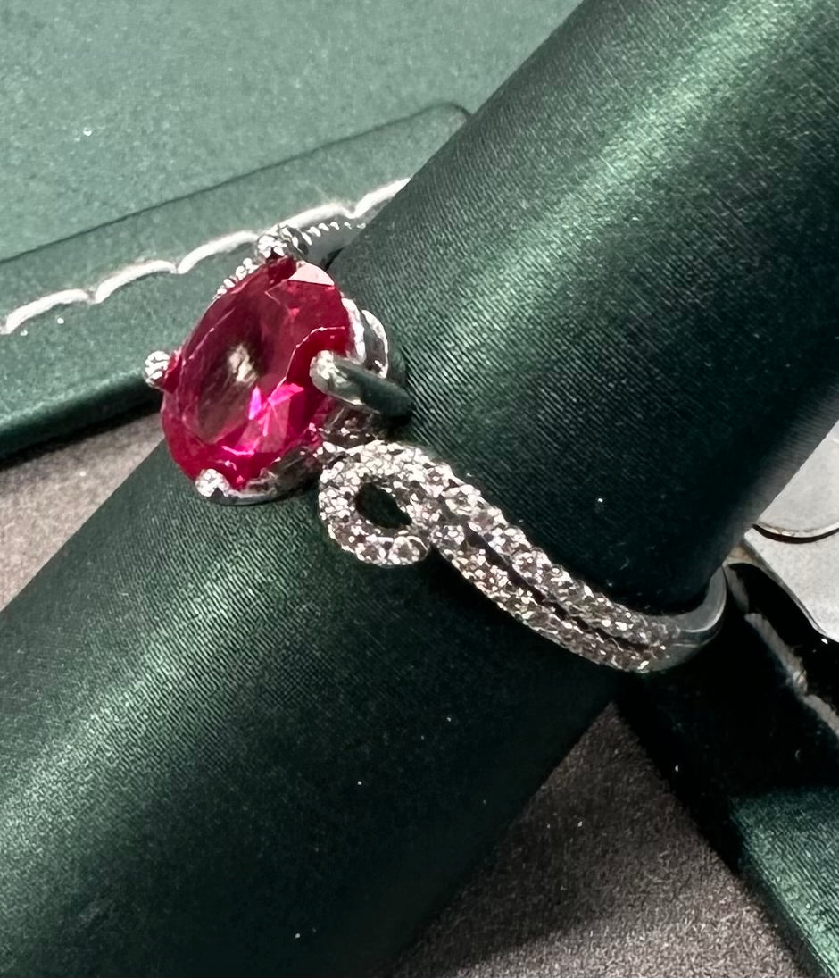 Ruby diamond Pilar ring