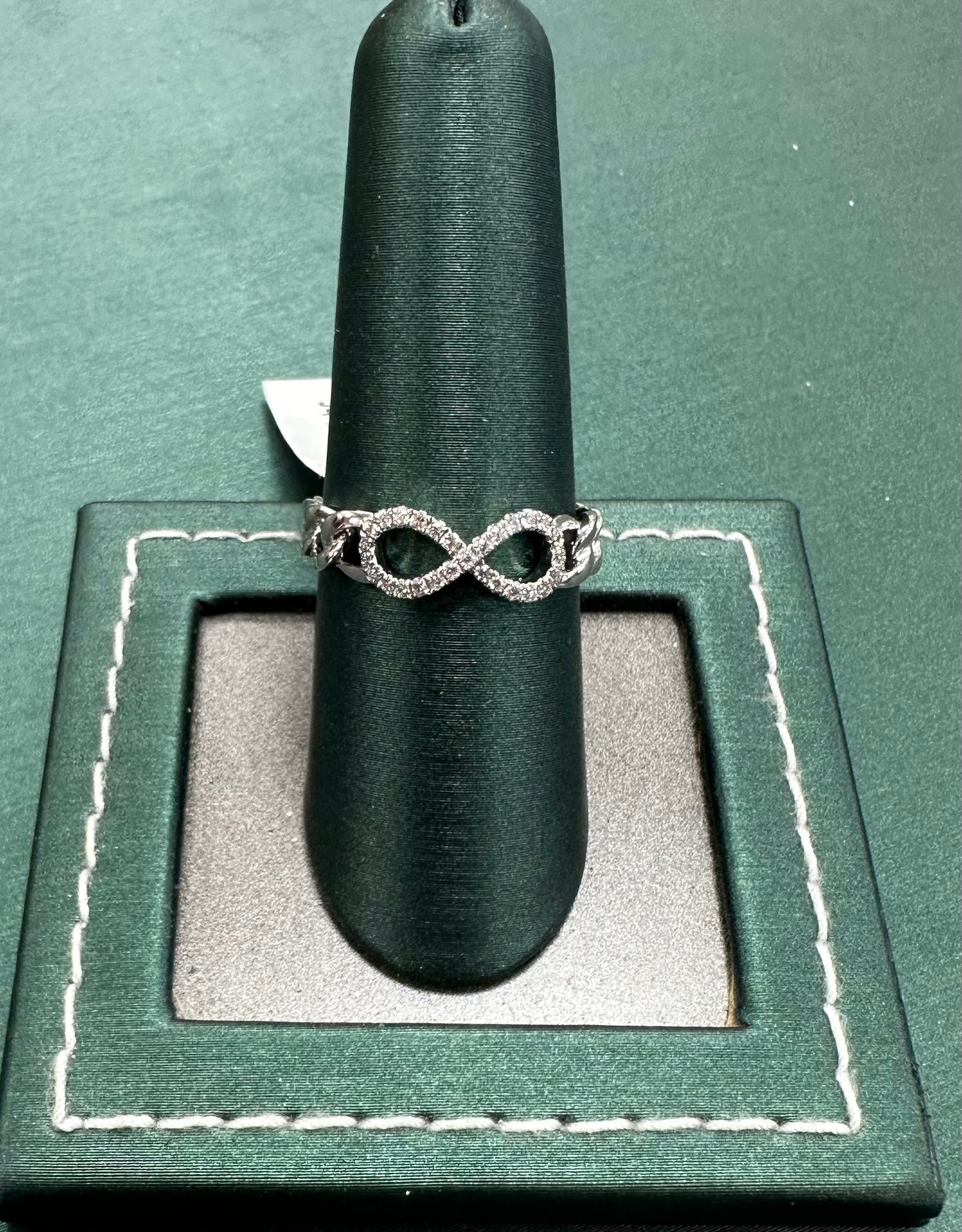 Infinity Cuban ring
