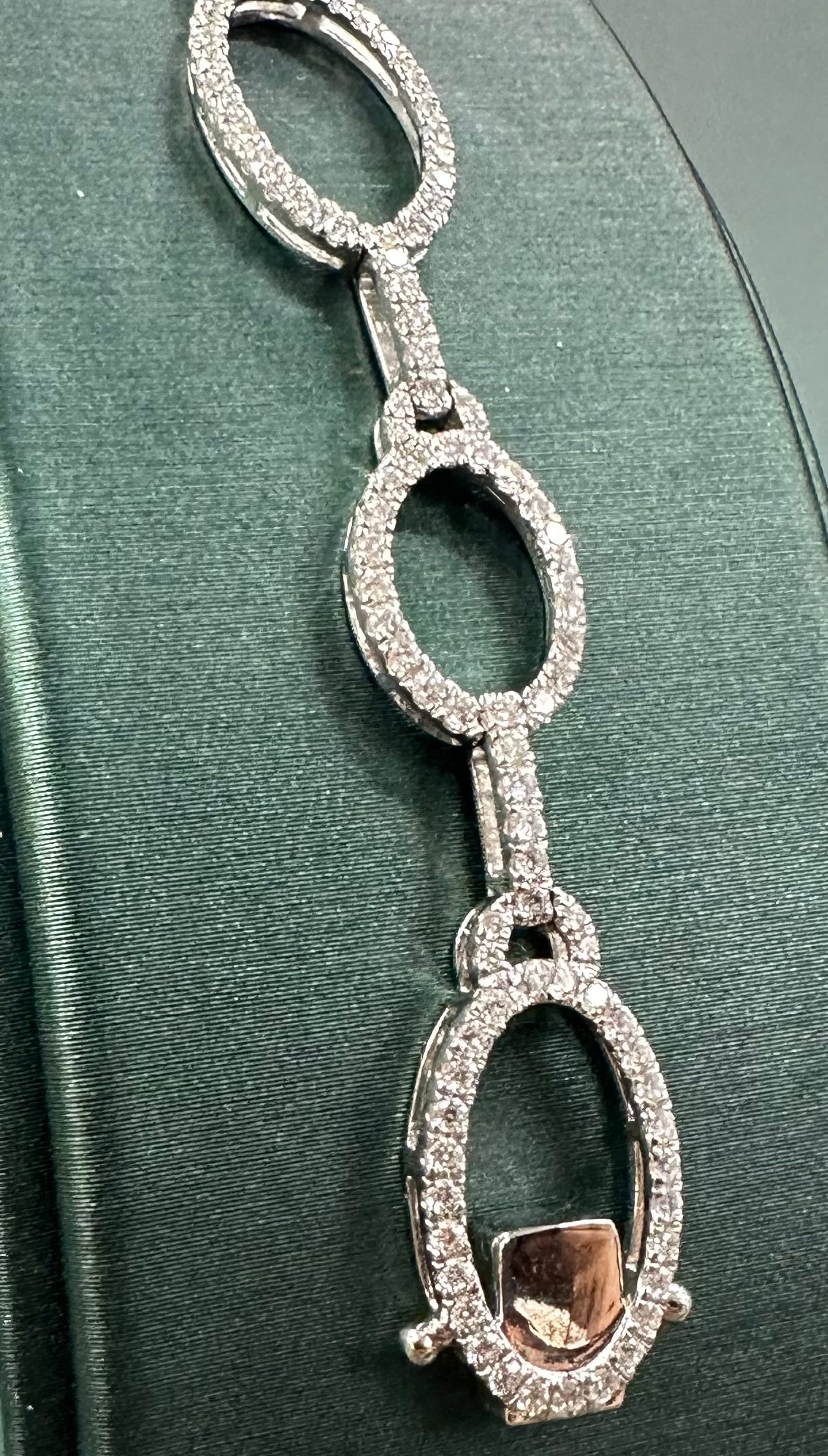 The diamond Oval Bracelet