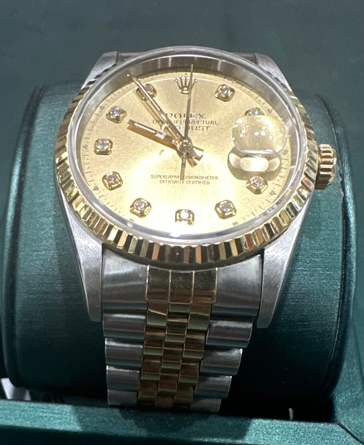 Rolex date just 36mm two tone gold diamond dial