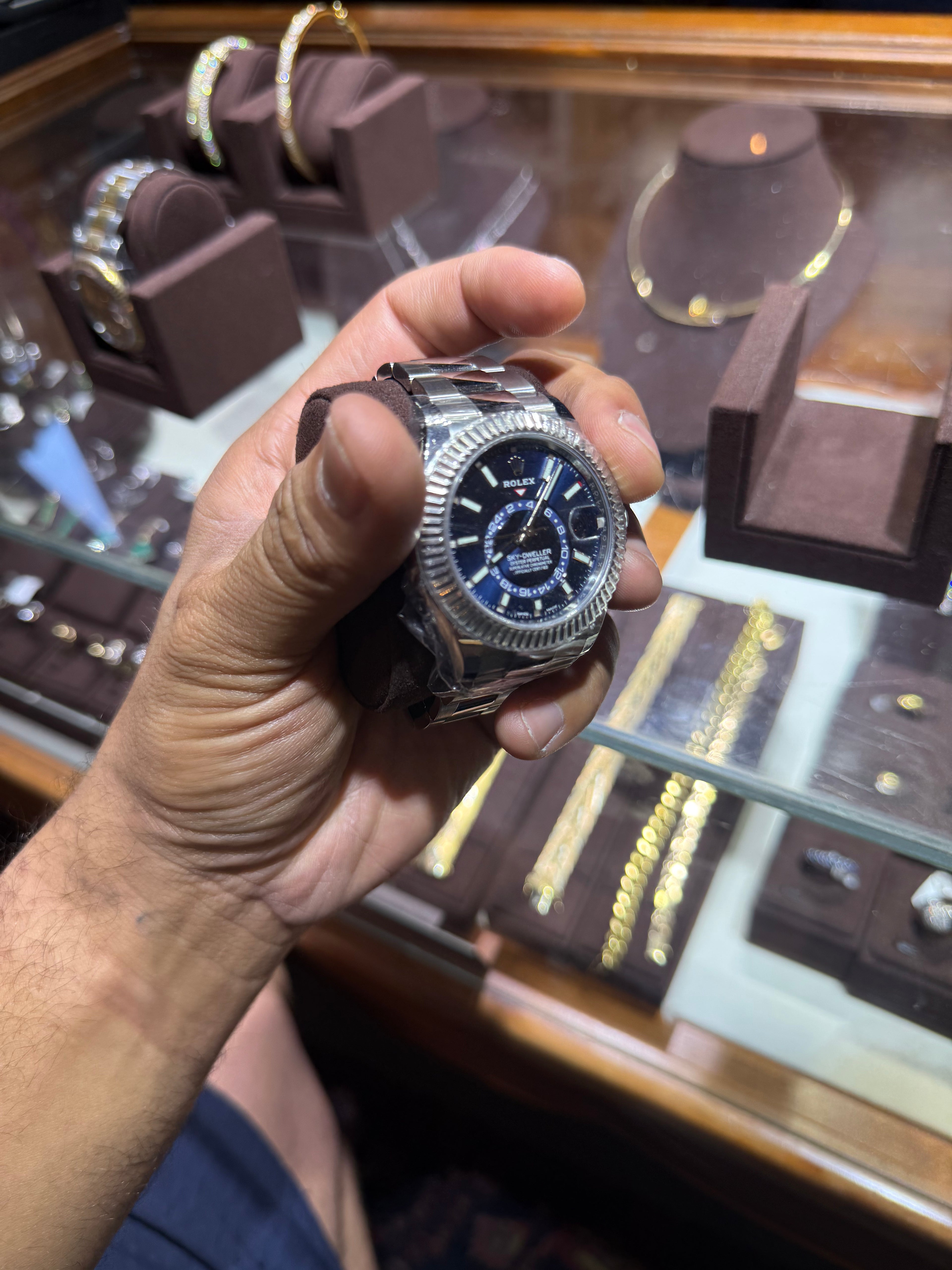 Rolex Sky Dweller Blue Dial Oyster Band Complete 2023