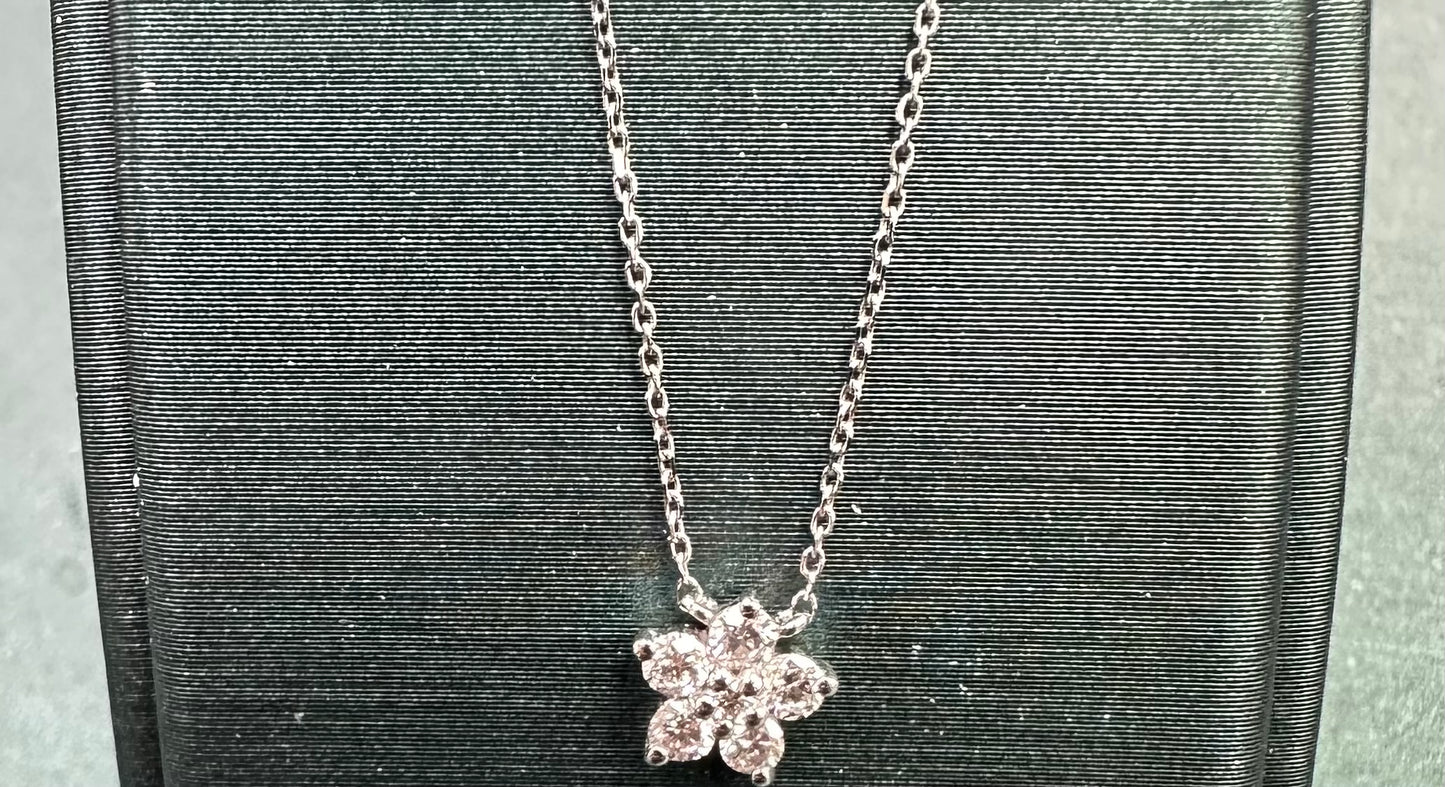 Mini diamond flower necklace