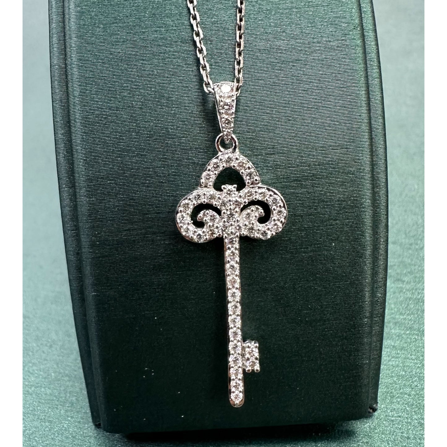 Diamond master key pendant .54 ct
