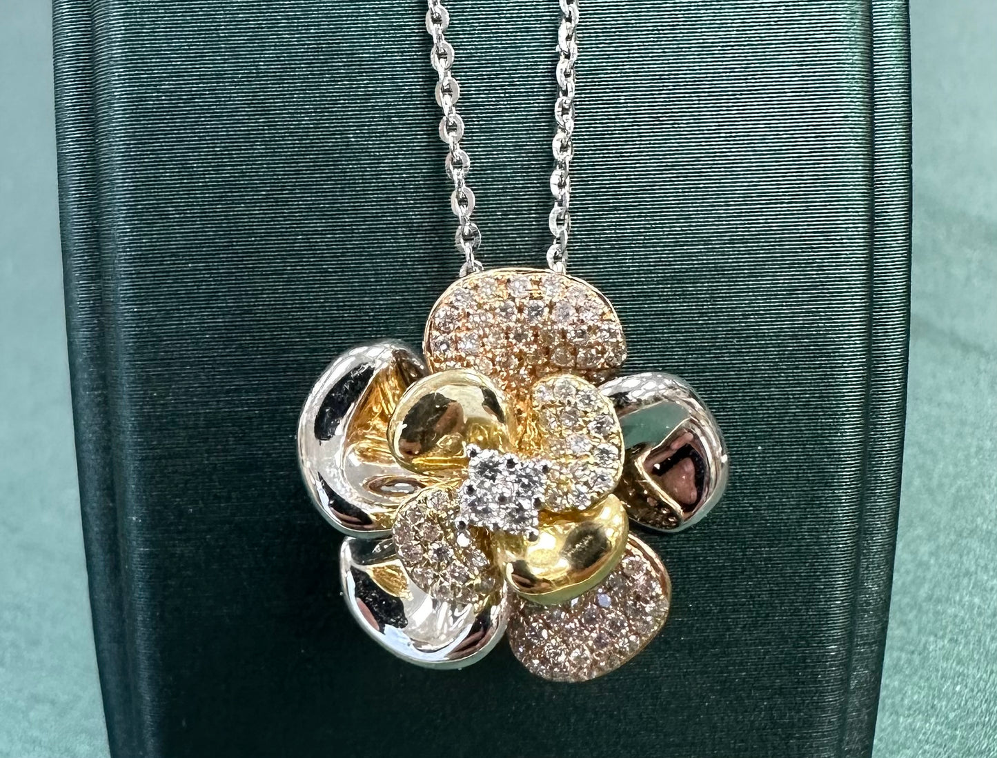 Tri color diamond flower necklace