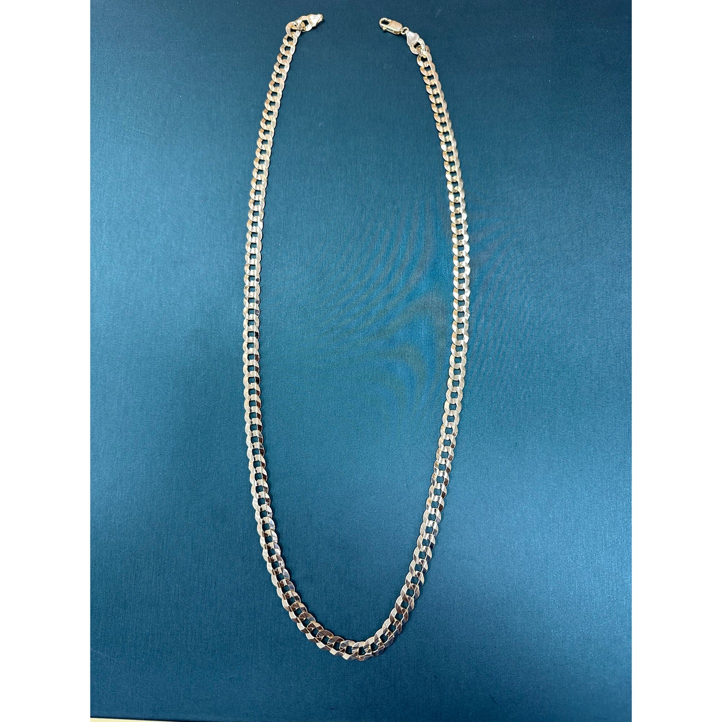 Curb Link Chain 7.5mm 26 inches 14k