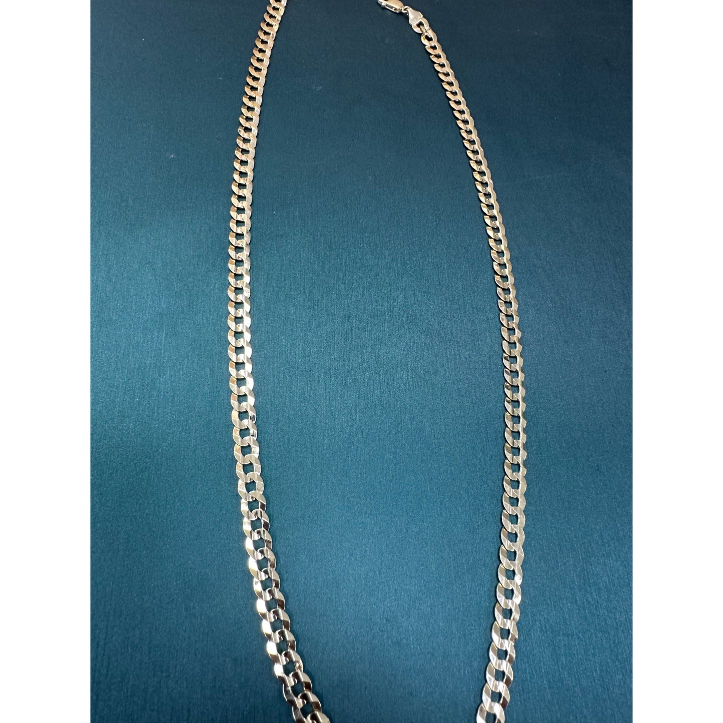 Curb Link Chain 7.5mm 26 inches 14k