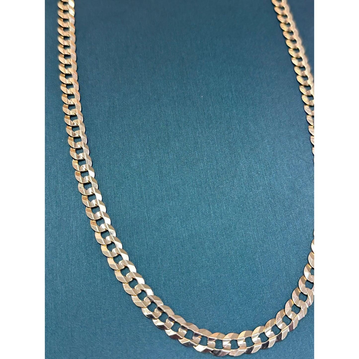 Curb Link Chain 7.5mm 24 inches 14k