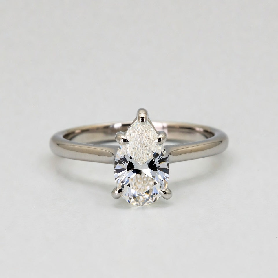 2.5ct Pear Cut Solitaire Diamond Wedding Ring
