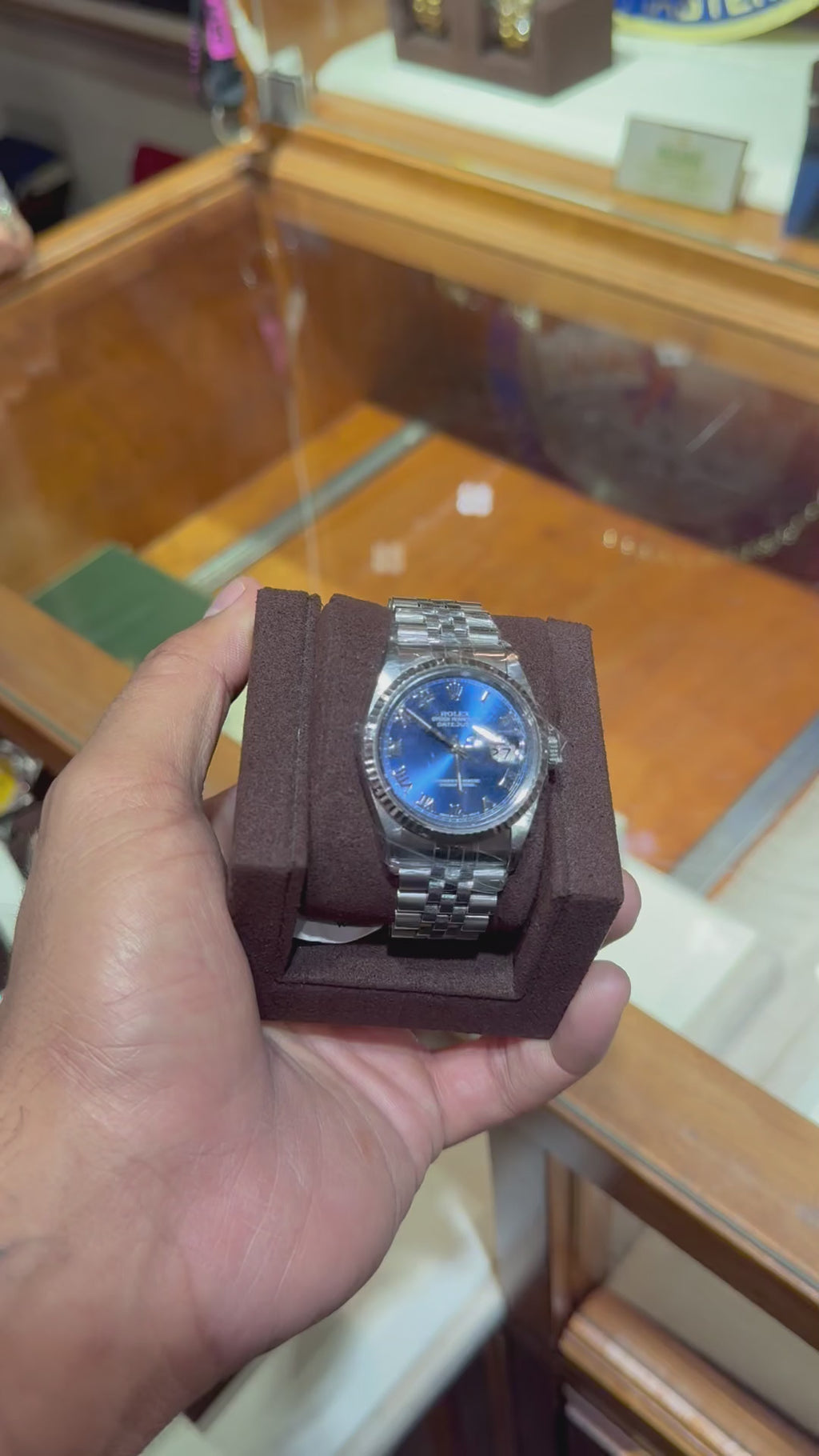 Rolex Datejust 36MM Factory Dial Blue Roman Jubilee Gold Bezel 1991