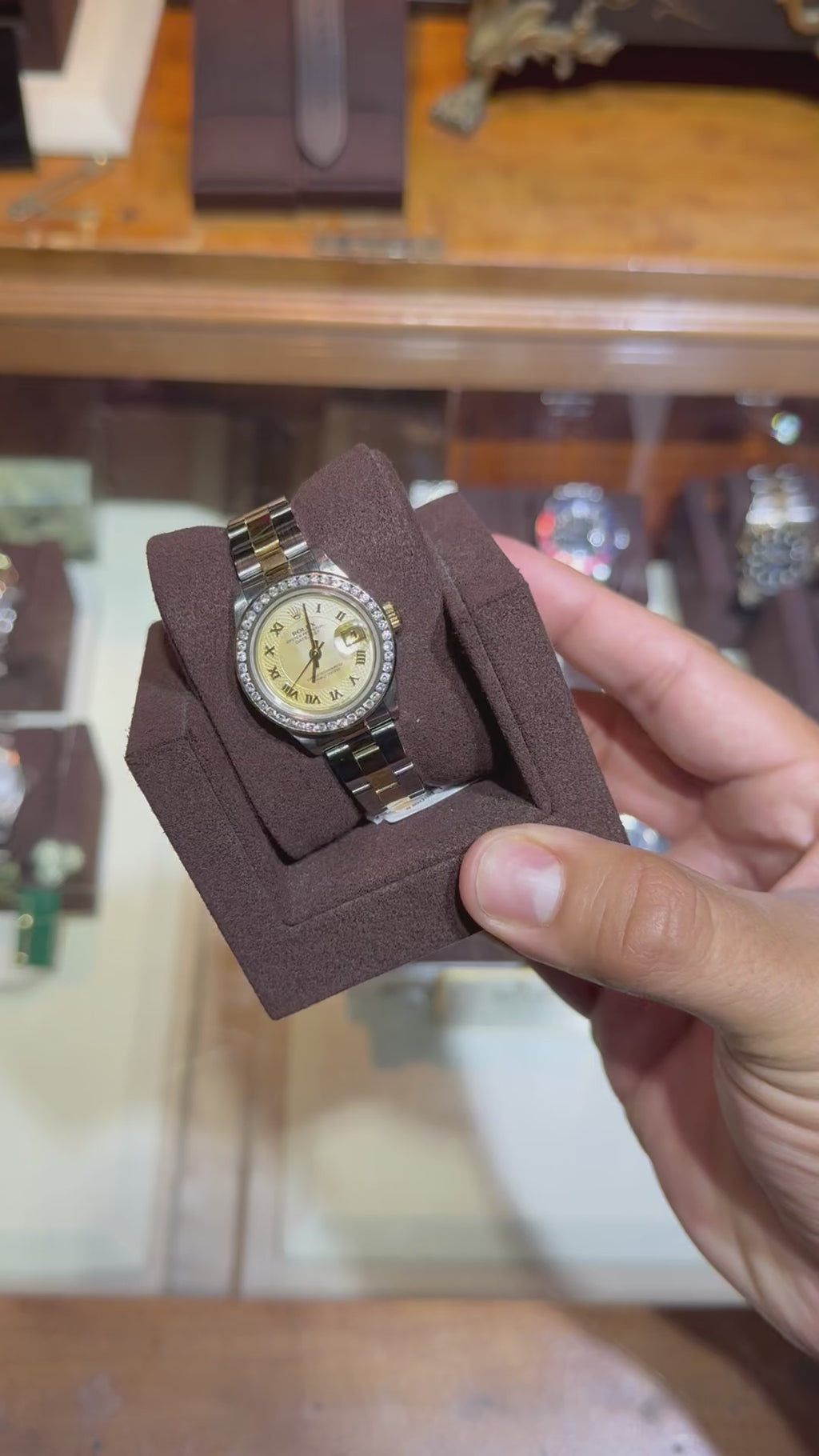 Rolex Datejust 26MM Box and Papers 1999 Complete